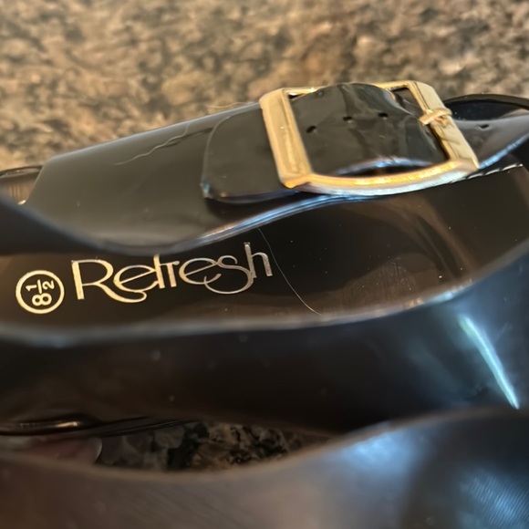 Refresh Black Platform Shoes with Chunky Sole NWOT 8.5 - Picture 2 of 10